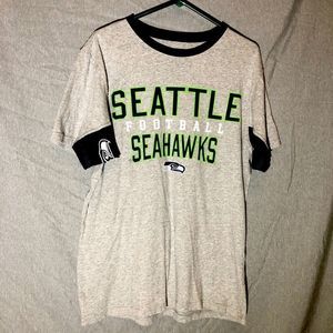 Gray Handshigh Seattle Seahawks Football Short Sleeve T-shirt Mens Size L